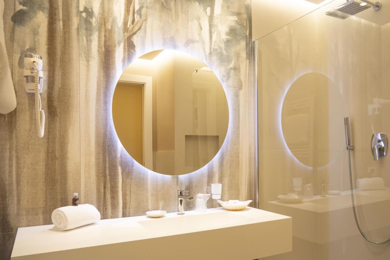 La Perla Hotel